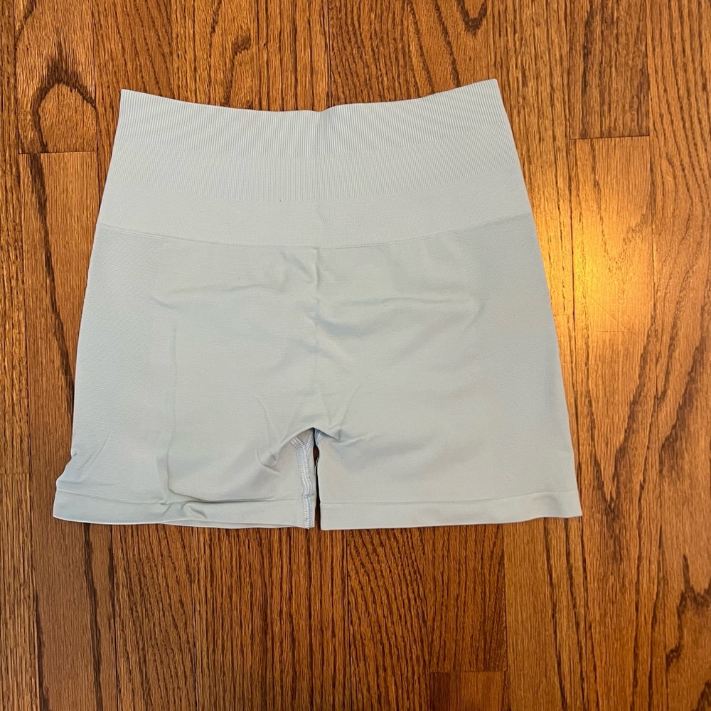 Alphalete Women's Light Blue Bike Shorts